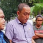 Anggota Komisi C DPRD Kota Makassar, Tri Sulkarnain menerima mahasiswa terkait parkir liar. (FOTO:ist)