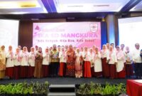 Wakil Ketua DPRD Kota Makassar, Suharmika, menghadiri acara pelantikan Ikatan Alumni (IKA) SDN Mangkura yang berlangsung di Hotel Novotel Makassar pada Sabtu (03/05/2025). 