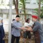 Pada Kamis, 6 Juni 2025, kegiatan penyembelihan hewan kurban digelar di lingkungan Balai Kota Makassar, dengan dihadiri oleh jajaran pimpinan, termasuk Wali Kota, Wakil Wali Kota, dan Sekretaris Daerah.(FOTO:HUMAS PEMKOT)
