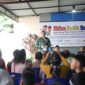 Wali Kota Makassar, Munafri Arifuddin menghadiri kegiatan sunatan massal gratis yang digelar di Kelurahan Banta-Bantaeng, Kecamatan Rappocini, pada Rabu (26/6/2025). (FOTO:HUMAS PEMKOT)