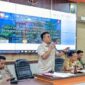 Plt. Direktur Utama Perumda Pasar Makassar Raya menghadiri Rapat Koordinasi terkait pendataan dan penertiban pedagang di sepanjang Jl. Sawi dan Jl. Labu, Kecamatan Bontoala, Kota Makassar, pada Selasa (24/6/2025). (FOTO:HUMAS)