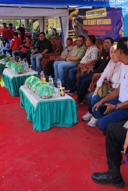 Suharmika Buka Turnamen Sepak Bola Mangga Tiga Cap 1 di Paccerakkang