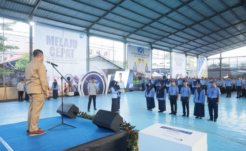 Wali Kota Makassar, Munafri Arifuddin, menyampaikan selamat ulang tahun ke-101 kepada Perusahaan Daerah Air Minum (PDAM) Makassar. (FOTO:HUMAS PEMKOT)